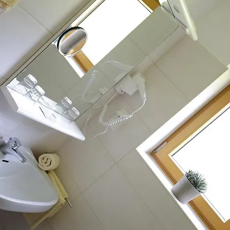 Hotel Pesentheinerhof 3*