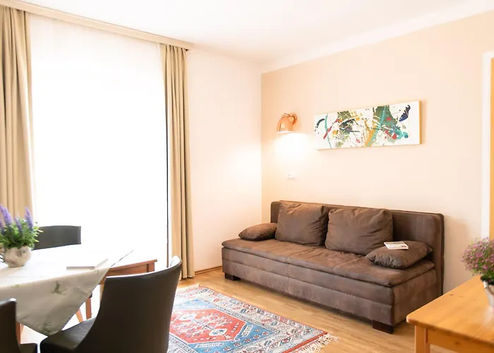 Hotel Pesentheinerhof 3*